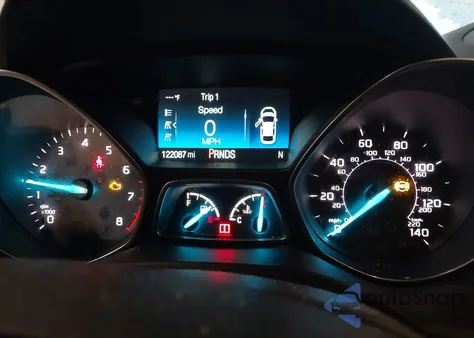 2018 Ford Escape Se z USA, uszkodzony, nr VIN 1FMCU0GD0JUC39032